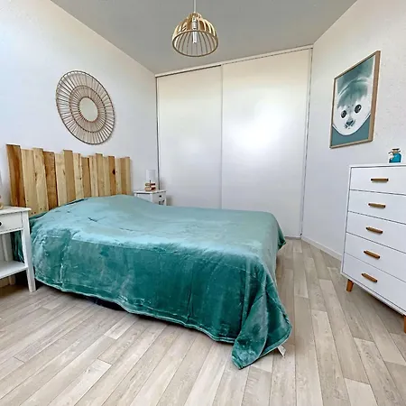 Apartment Lumineux T2 Avec Balcon, Parking, Et Wifi A 5 Min De La Plage - Fr-1-646-52 *