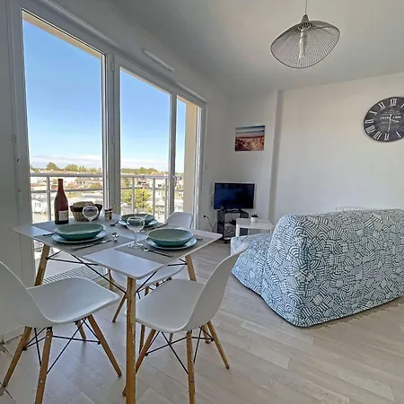 Lumineux T2 Avec Balcon, Parking, Et Wifi A 5 Min De La Plage - Fr-1-646-52